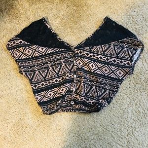 Black and tan crop top